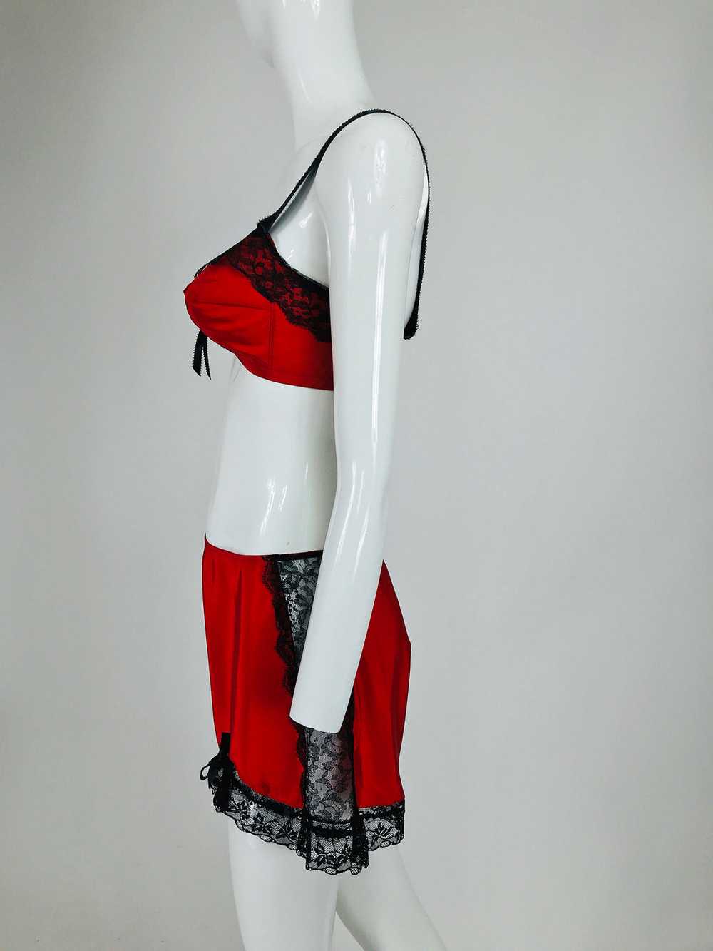 Joan's Specialty 1940s Hand Made Red Black Lace L… - image 5