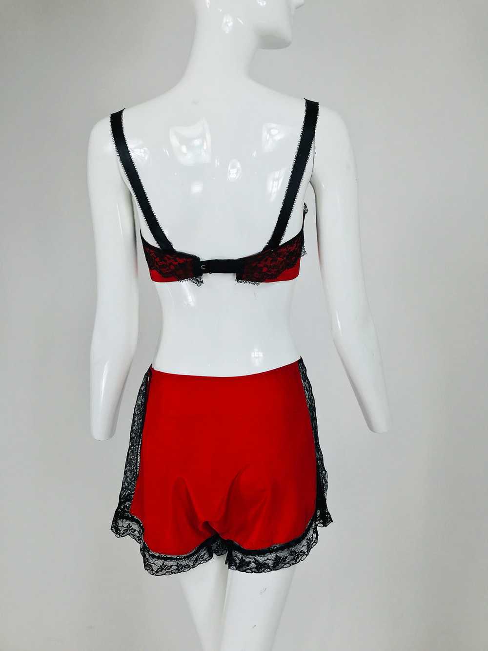 Joan's Specialty 1940s Hand Made Red Black Lace L… - image 7