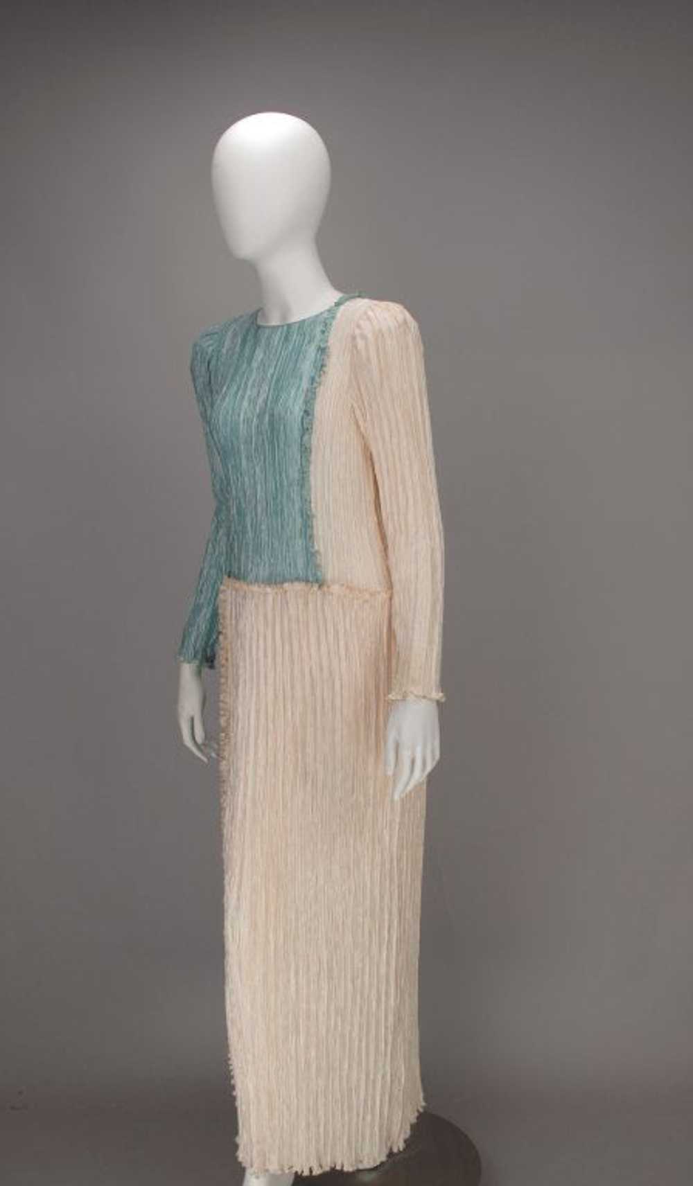 Mary McFadden pleated gown 1980s - image 2