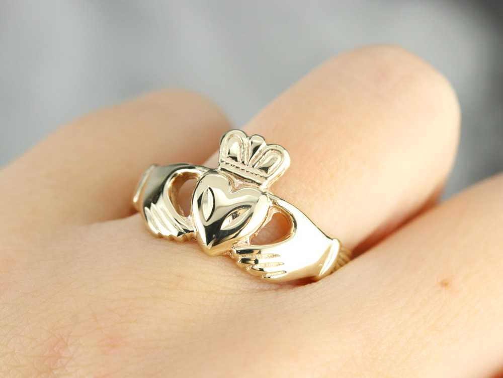 Classic Yellow Gold Claddagh Band - image 5