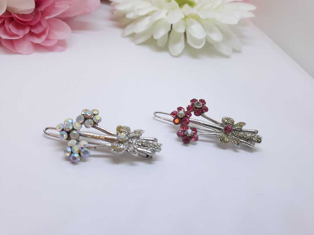 1950s Pair of Floral Bouquet Hair Pins - Rhinesto… - image 4