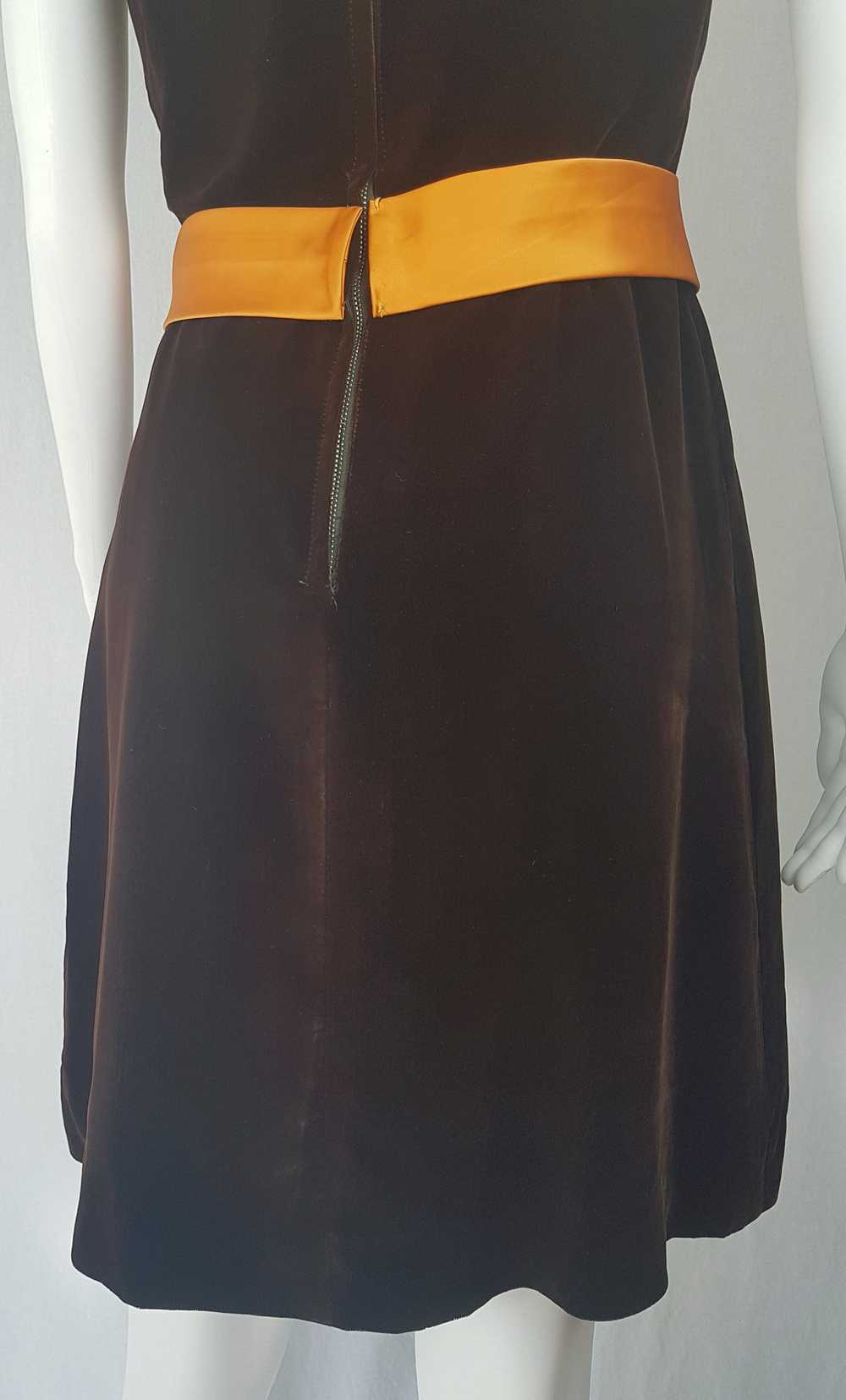 Vintage 1950's | A Lawrence Dress Original | Choc… - image 12