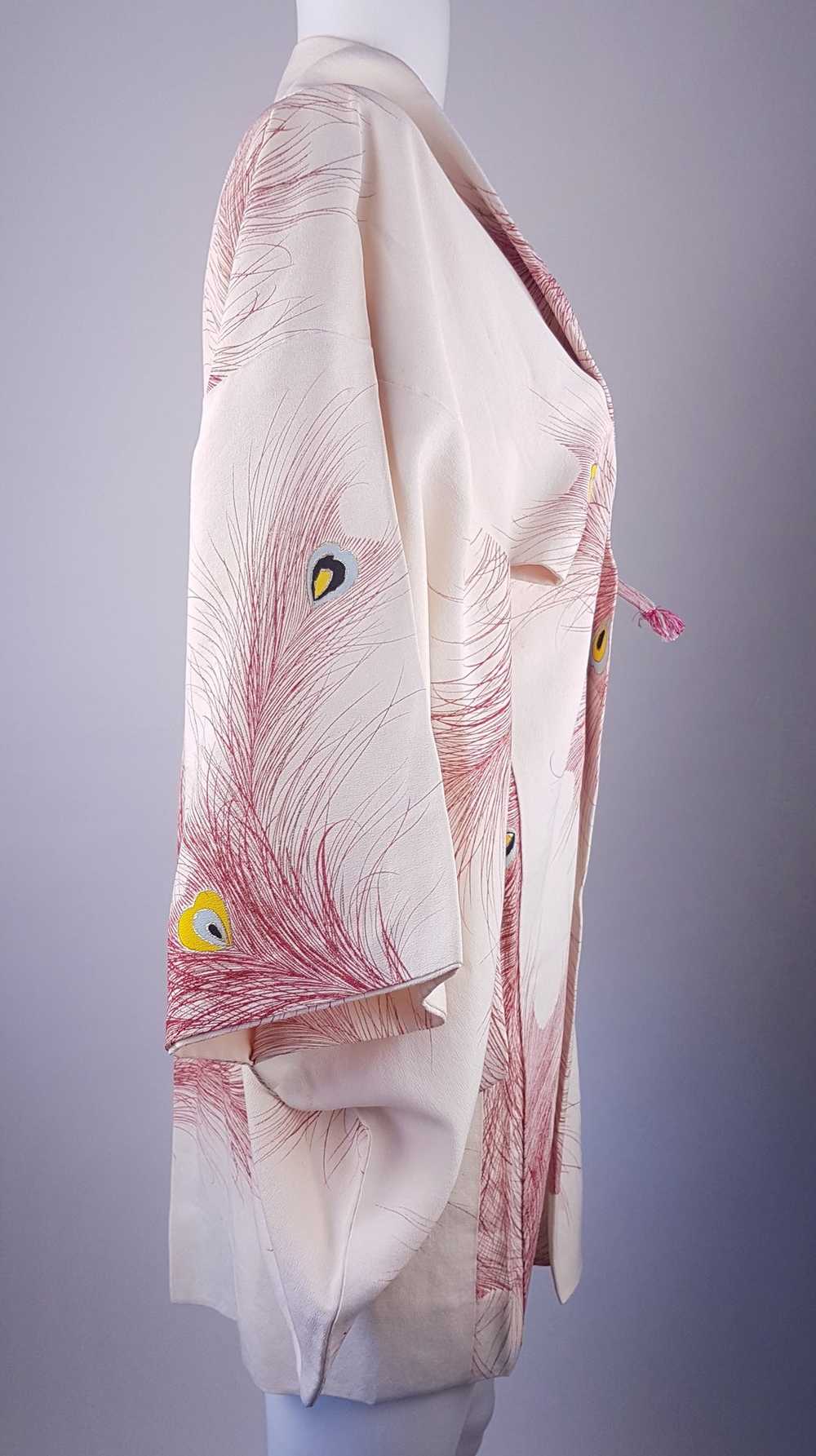 Vintage 60s | Silk Haori Kimono Robe | Red Peacoc… - image 10