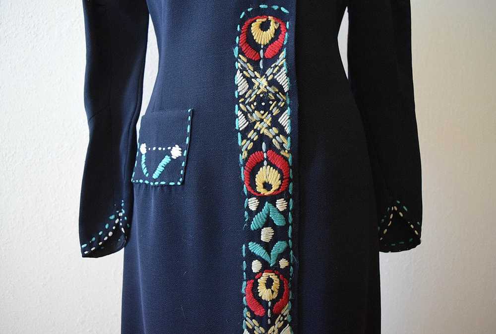 1930s embroidered dress . vintage 30s Arts and Cr… - image 5