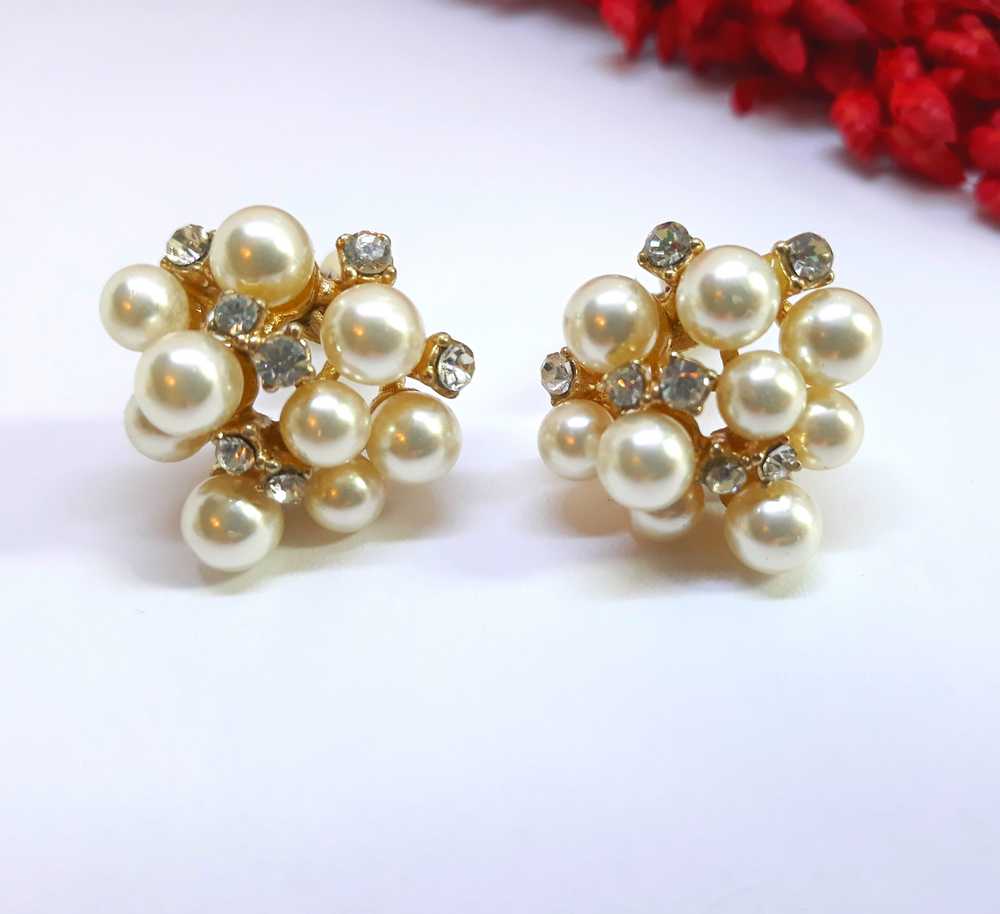 Dazzling White and Rhinestone Cluster Earrings - … - image 2