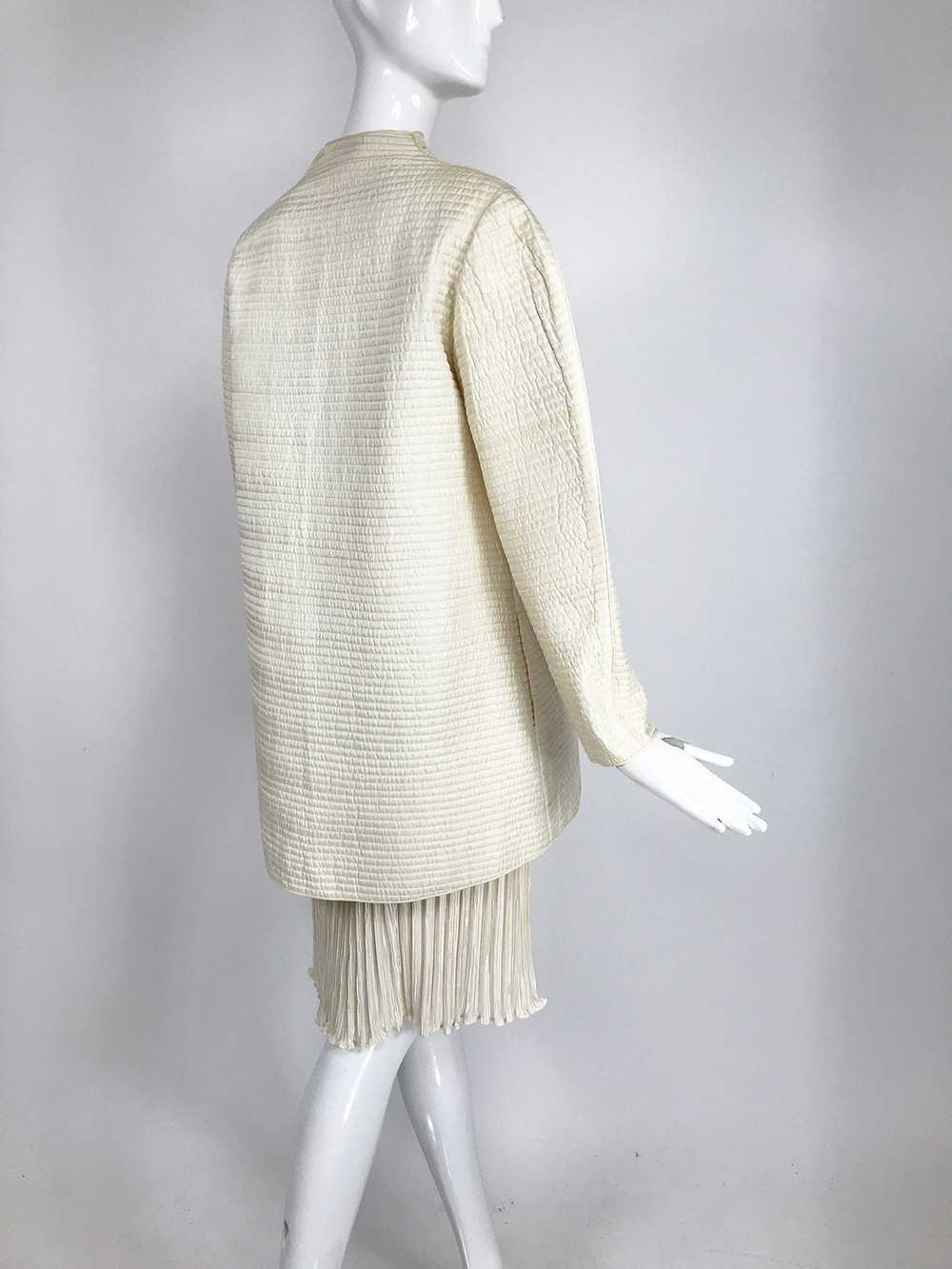 Mary McFadden Ivory Quilted Jacket and Matching F… - image 6
