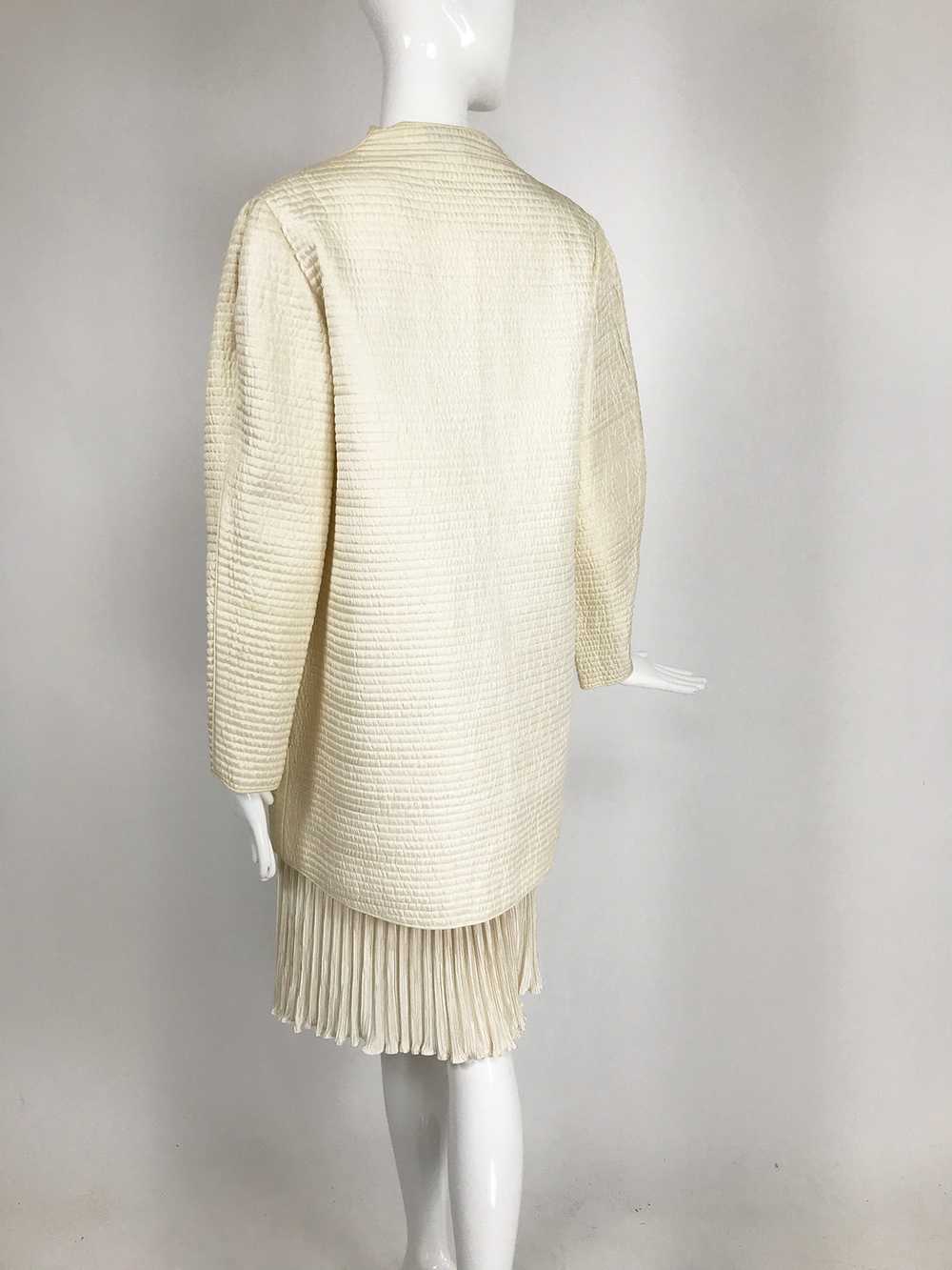 Mary McFadden Ivory Quilted Jacket and Matching F… - image 7