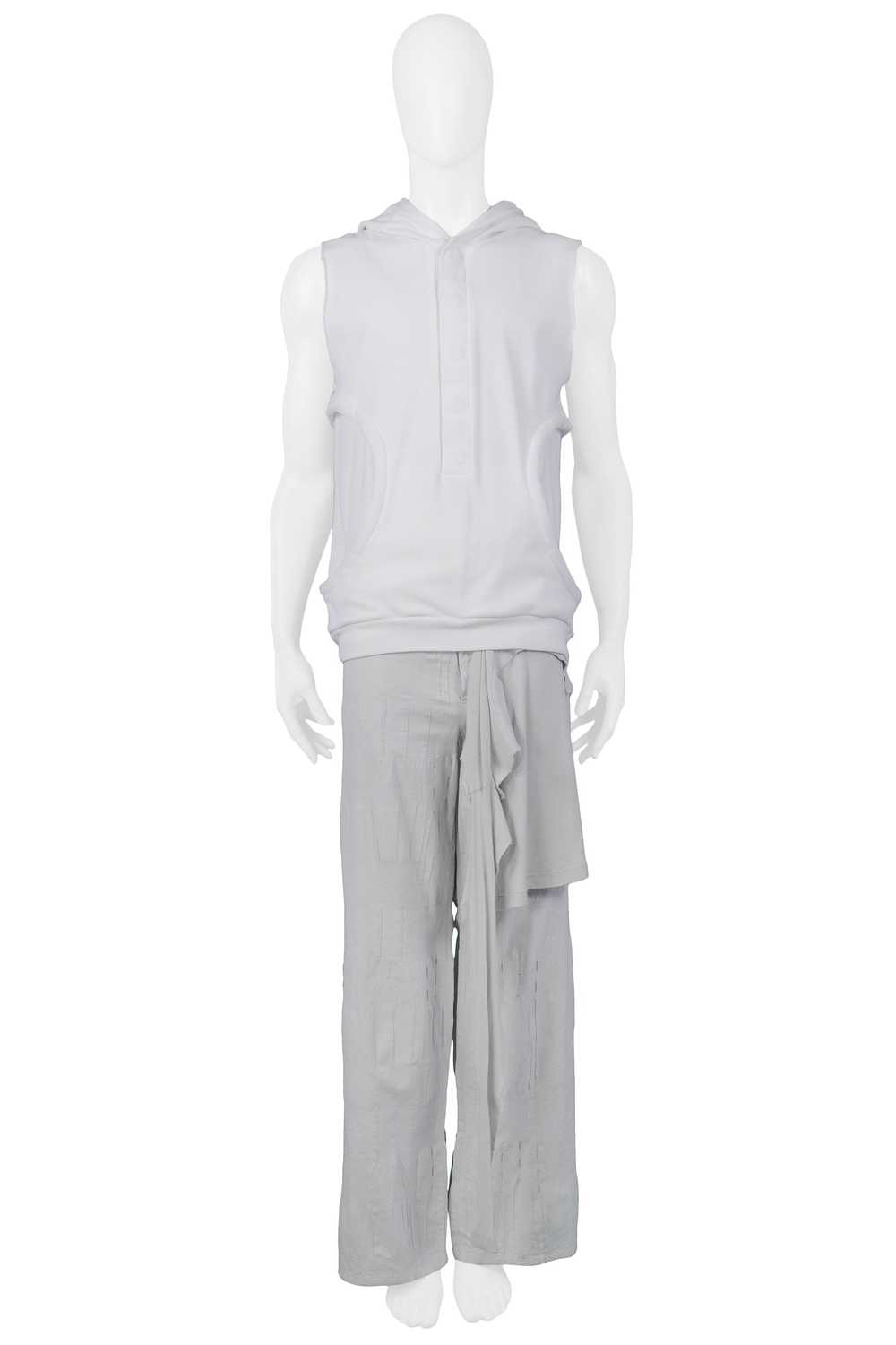 RAF SIMONS WHITE CIRCULAR POCKET HOODIE 2005 - image 2