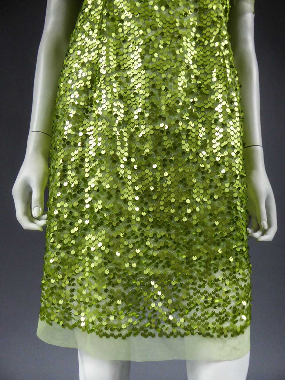 A French sequin embroidered Evening Dress Circa 1… - image 6