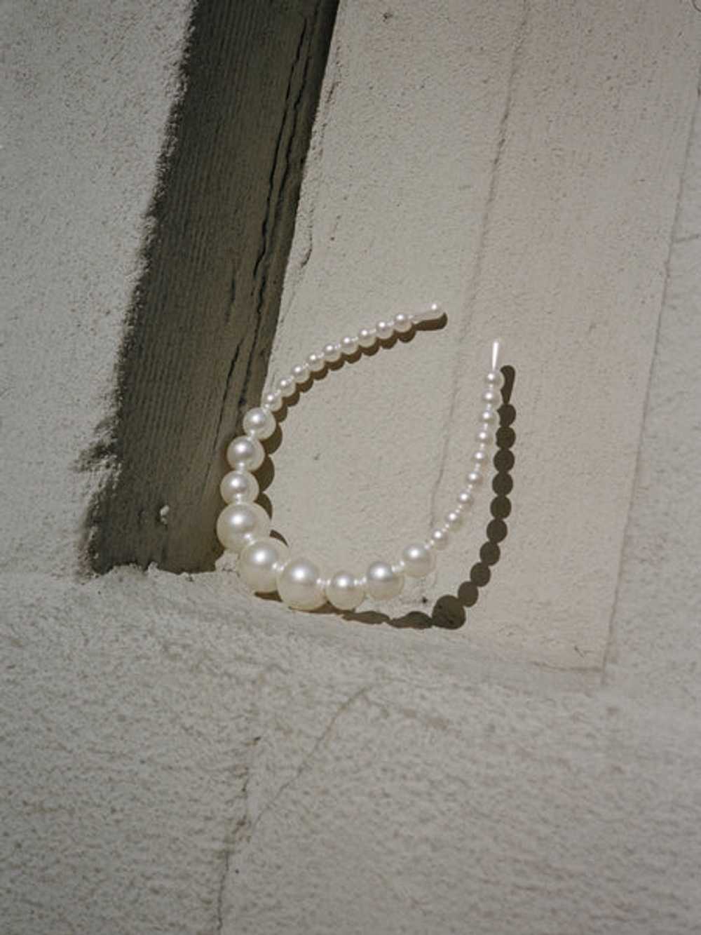 Baroque Pearl Headband - image 4