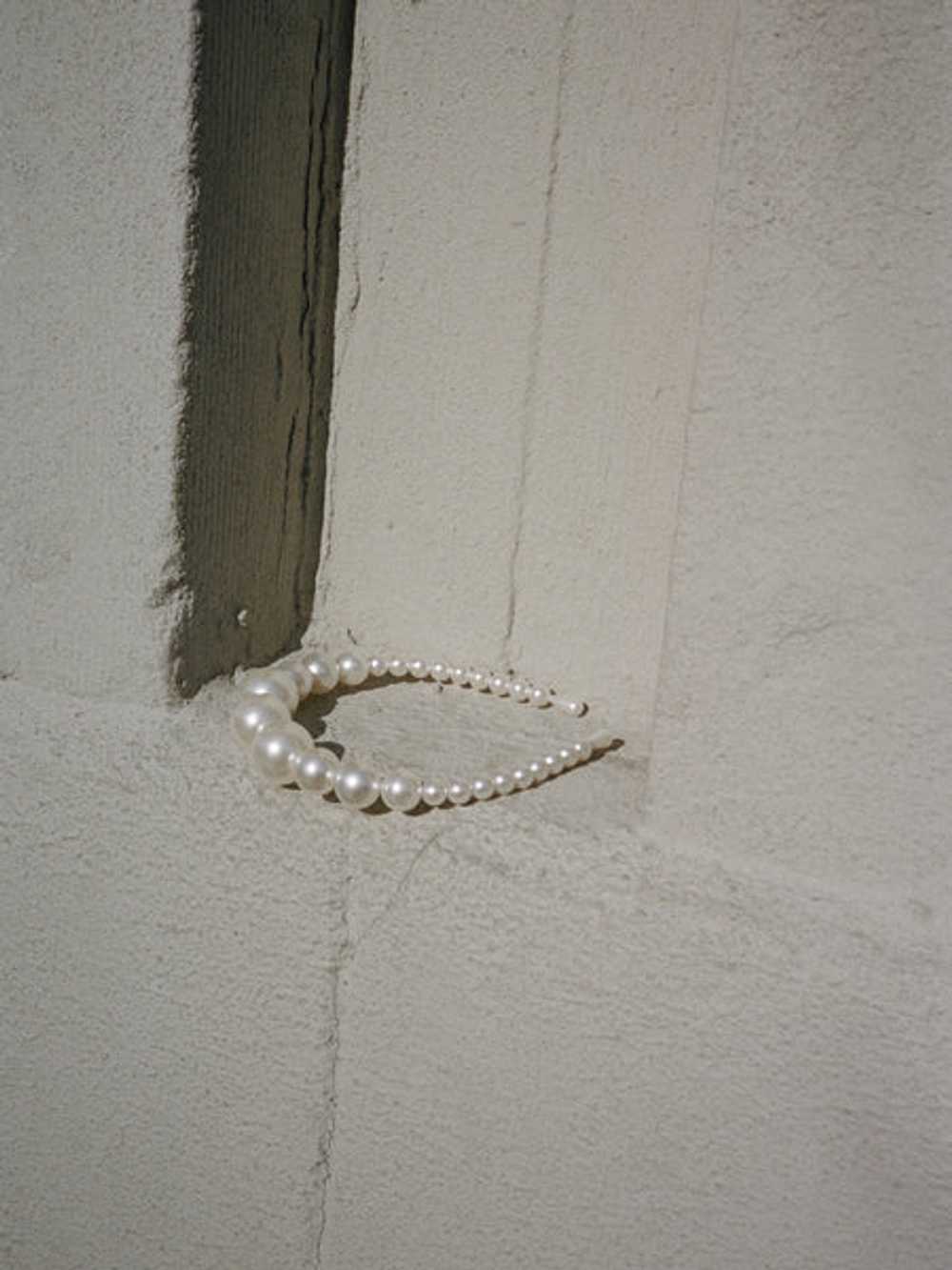 Baroque Pearl Headband - image 5