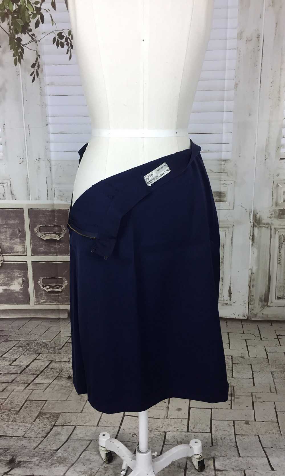 Original 1950s Navy Blue Vintage Wool Skirt Suit … - image 10