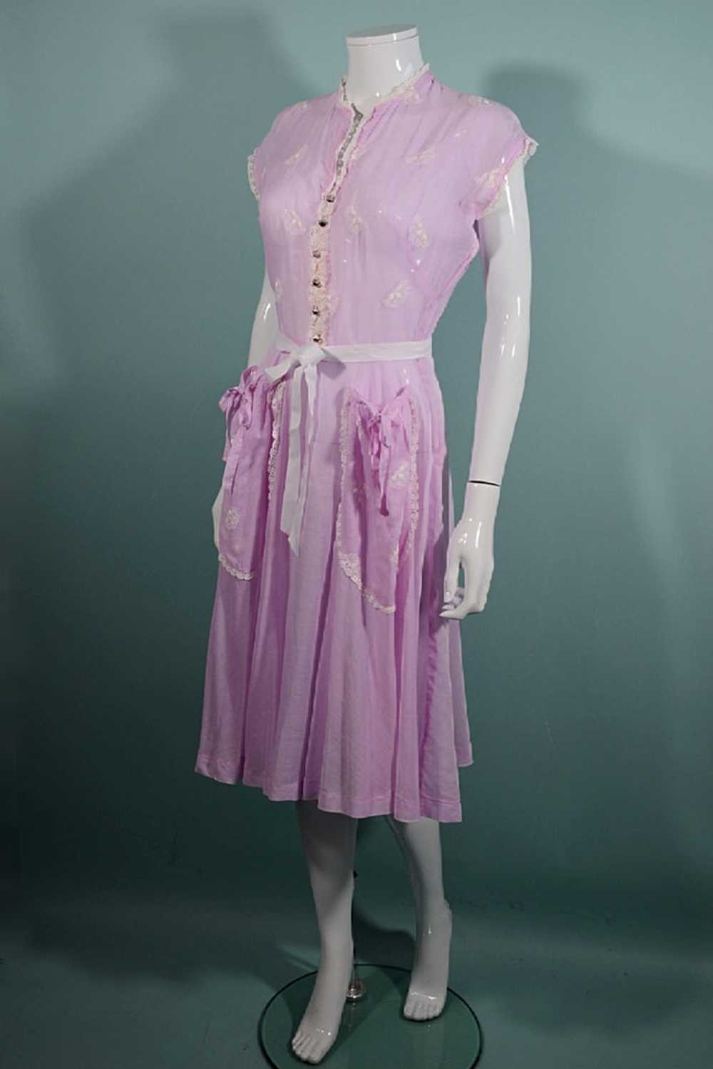 Vintage 40s Doris Dobson Embroidered Orchid Dress… - image 8