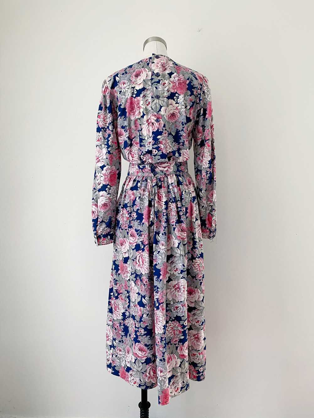 1980s Lanz Dark Floral Midi Dress - image 6