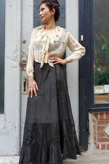 Victorian Embroidered Taffeta Skirt