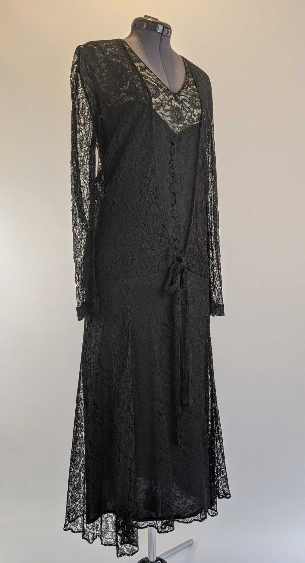1930s Black Lace Long Sleeve Evening Gown - image 2
