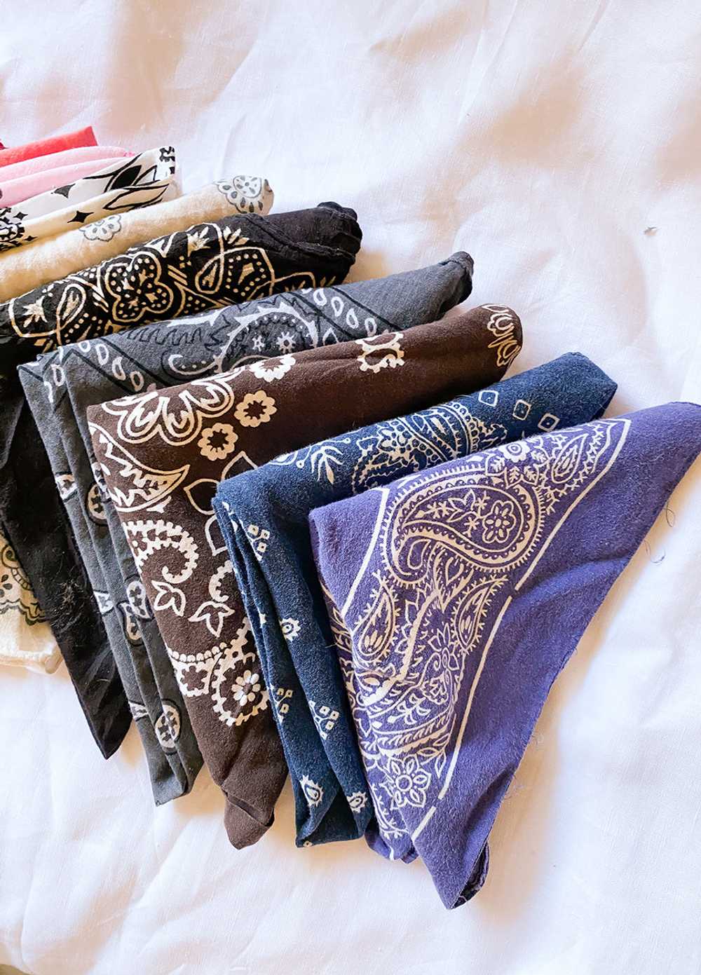 Vintage Bandanas - image 5