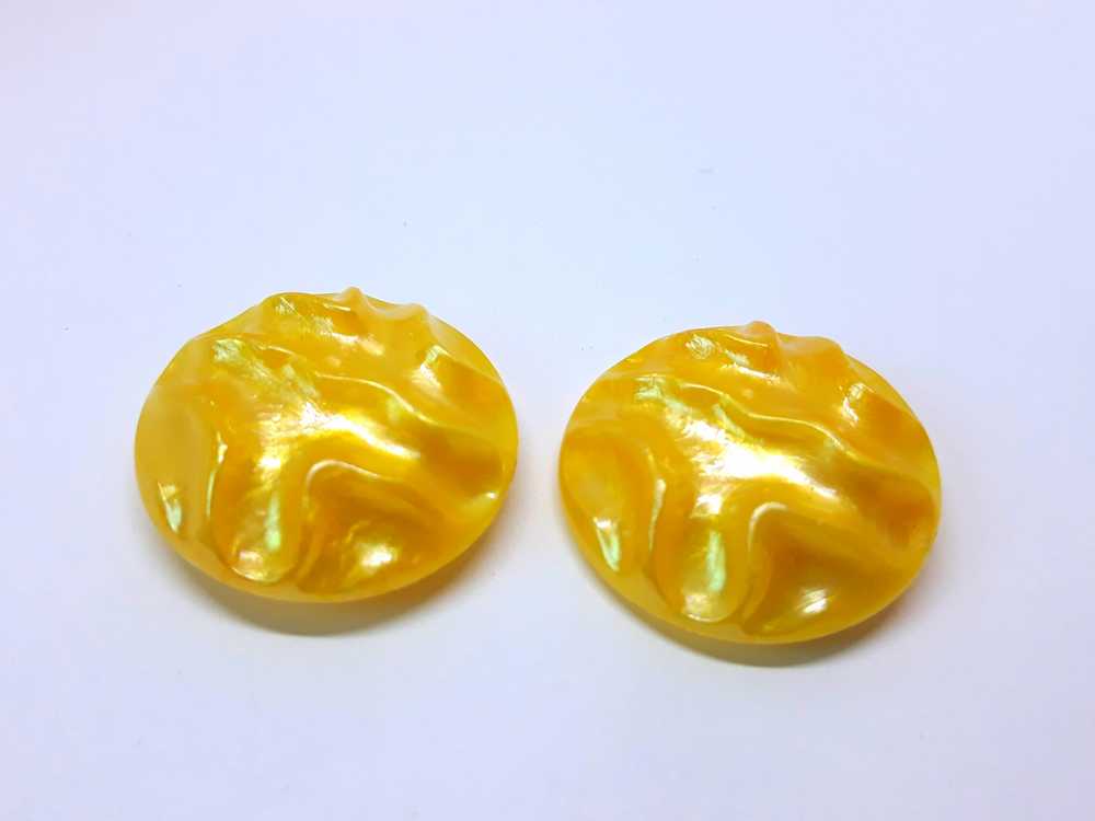 1960s Canary Yellow Lucite Button Earrings - Made… - image 4
