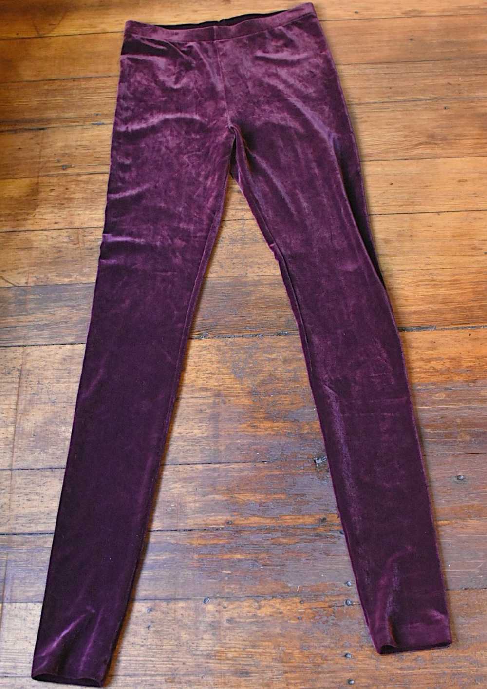 1990’s | Tahari | Burgundy Velvet Body Suit and P… - image 7
