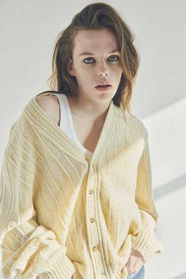 PALE YELLOW KNIT CARDIGAN - SIZE L - image 1