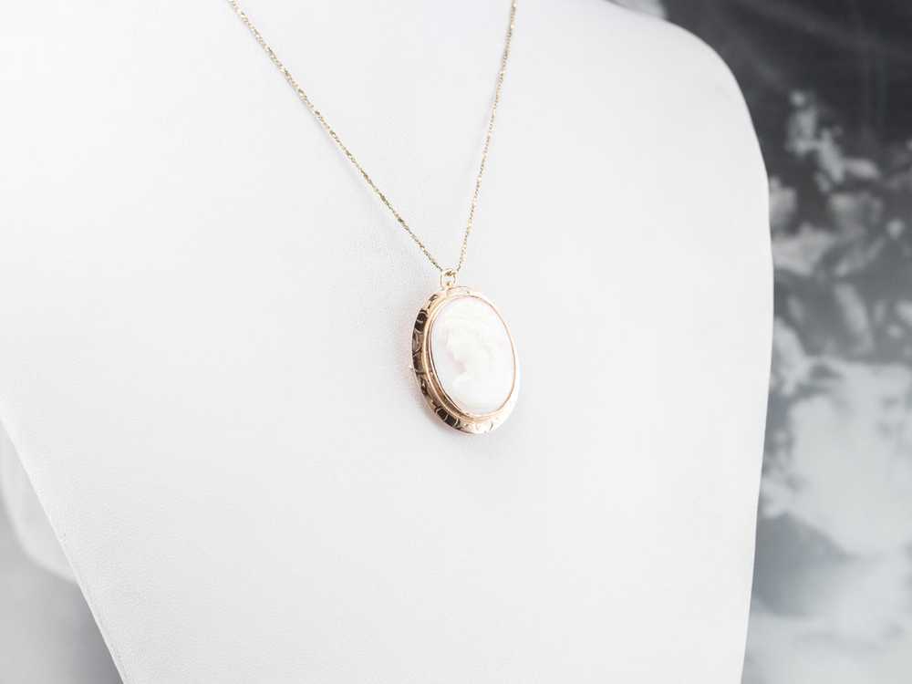 Mid Century Pink Shell Cameo Pendant or Pin - image 9