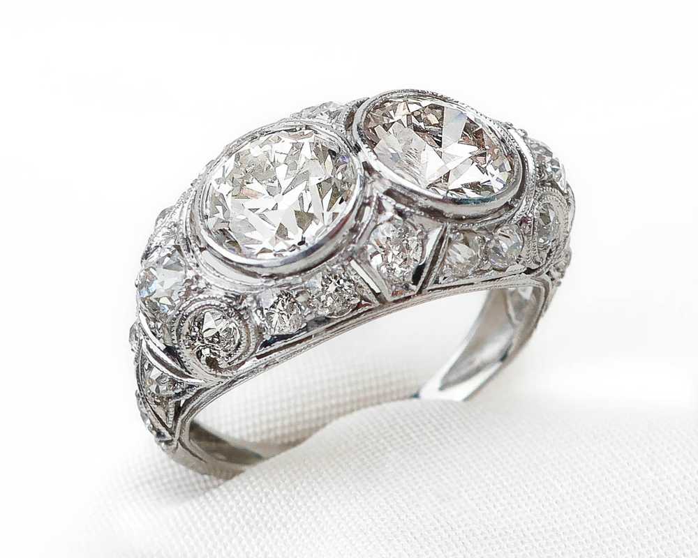 Art Deco Double-Diamond Filigree Ring - image 2