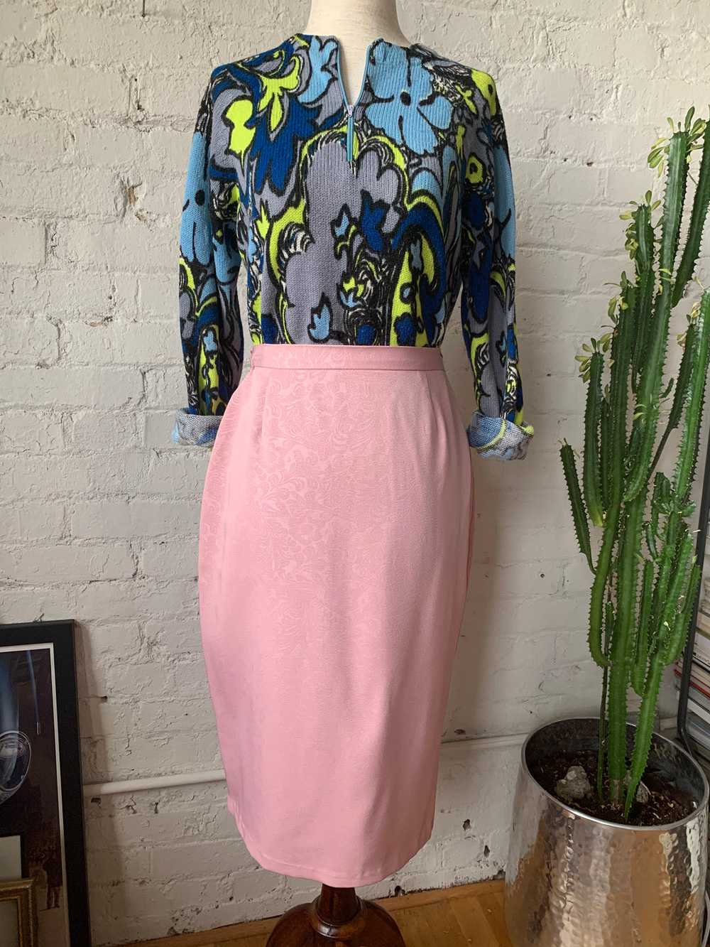 1990s Pretty in Pink Pencil Skirt - image 3