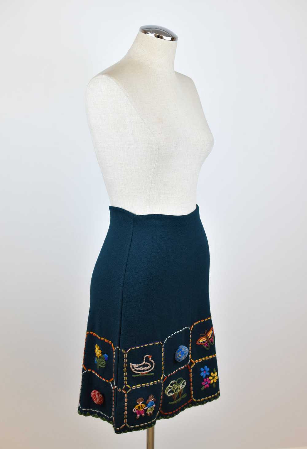 1990’s | Romeo Gigli | Knit Skirt with Embroidere… - image 5
