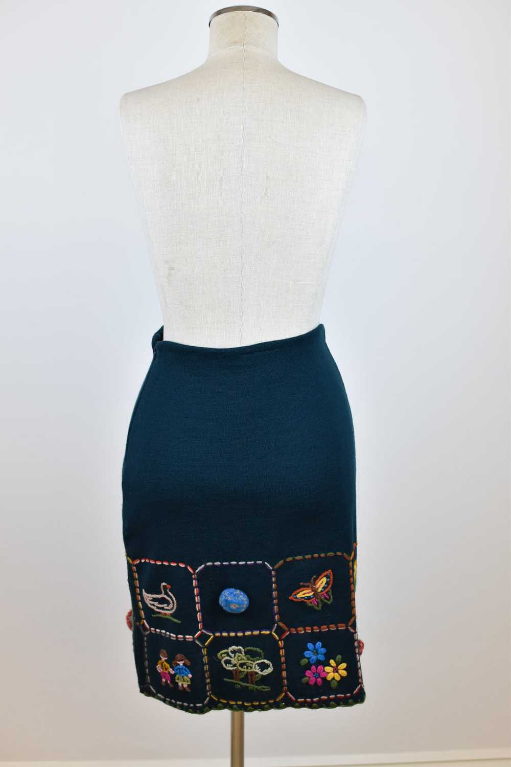 1990’s | Romeo Gigli | Knit Skirt with Embroidere… - image 7