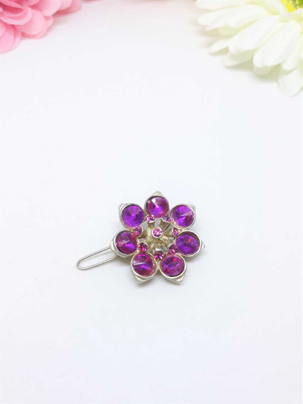 Gorgeous 1950s Purple Floral Hair Pin - image 5