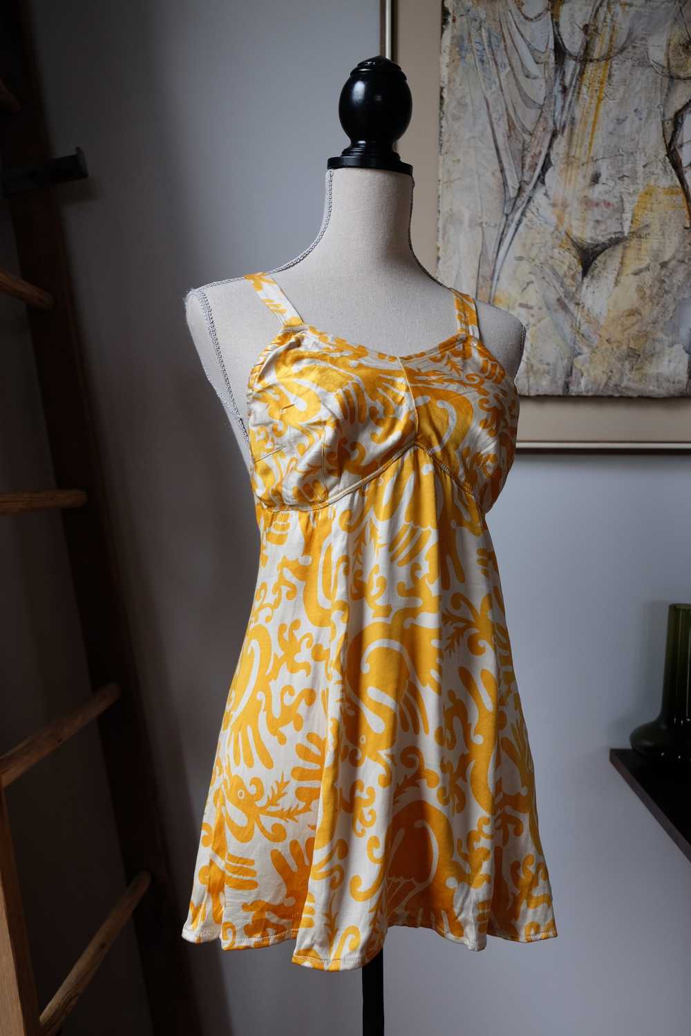 1940s Yellow and White Satin Dragon Print Swimsuit - image 3