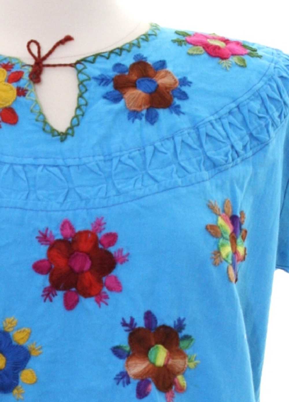 1970's Womens Embroidered Huipil Style Shirt - image 2