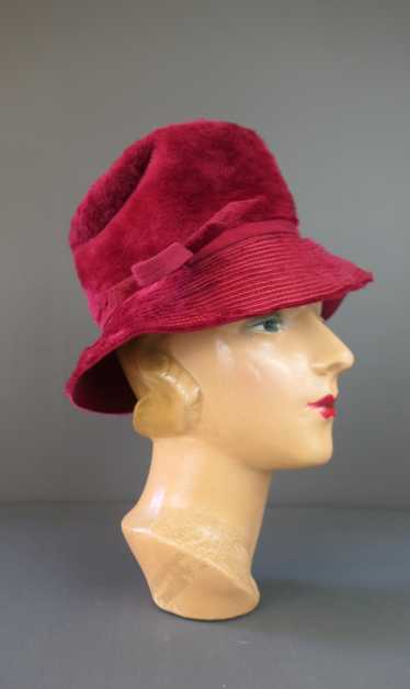 Vintage Dark Red Plush Hat 1960s fits 21 inch hea… - image 1