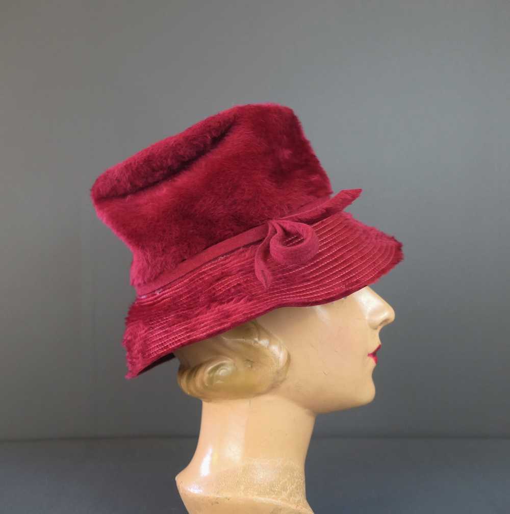 Vintage Dark Red Plush Hat 1960s fits 21 inch hea… - image 4