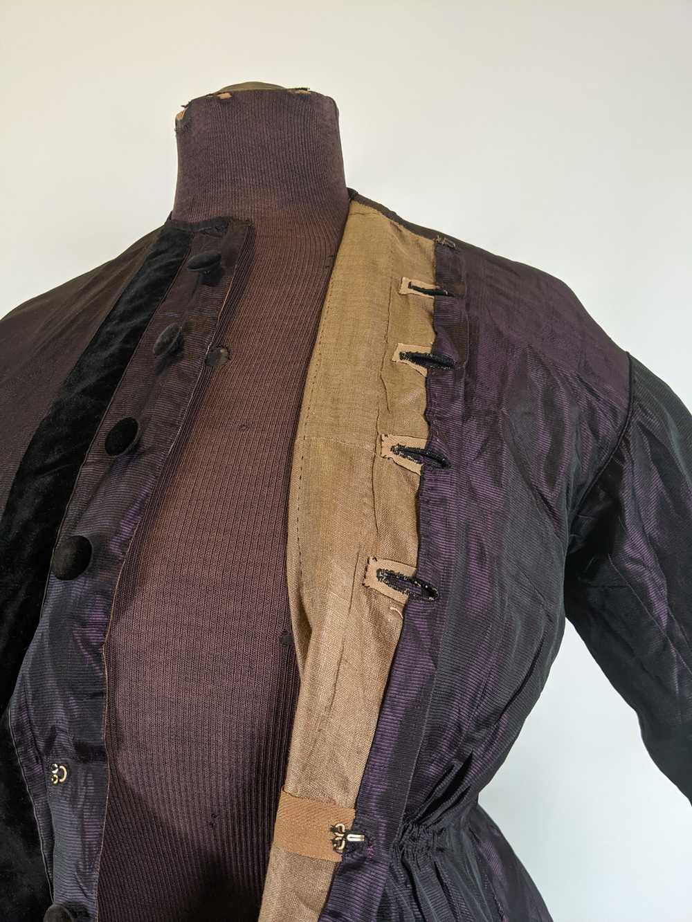 1860s Purple Wrapper Dress - image 8