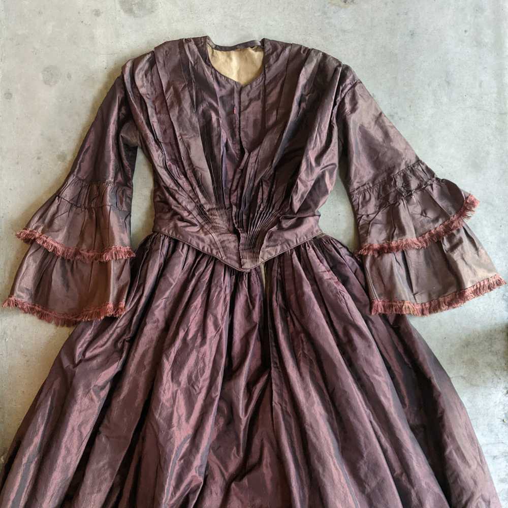Late 1840s - 1850 Silk Gown - image 2