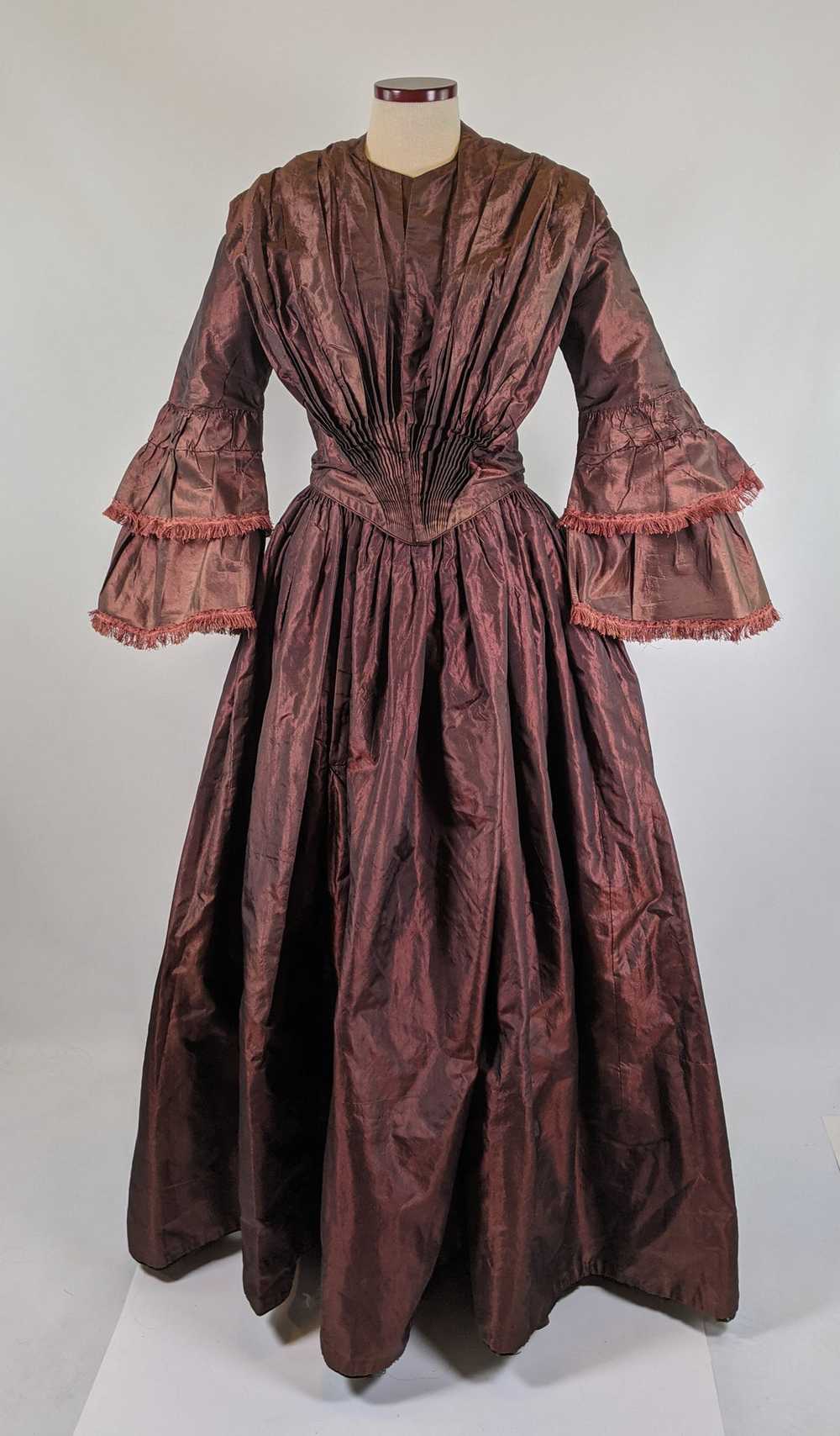 Late 1840s - 1850 Silk Gown - image 3