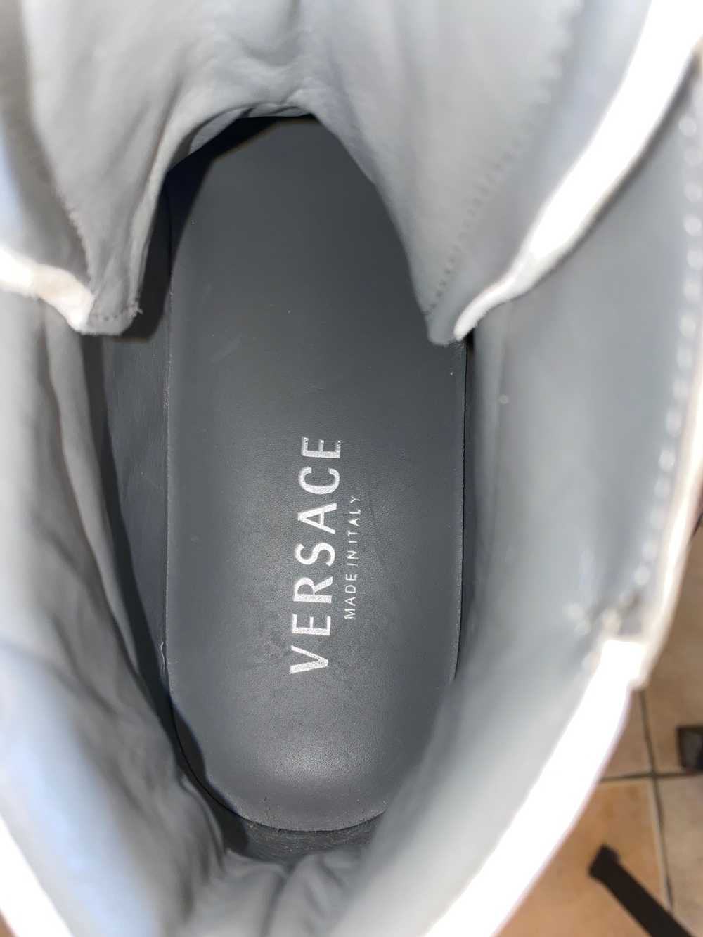 Versace Versace men’s white leather high top snea… - image 4