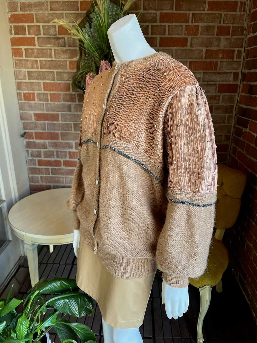 1980s Mohair and Plisse Caramel & Copper Sweater - image 3