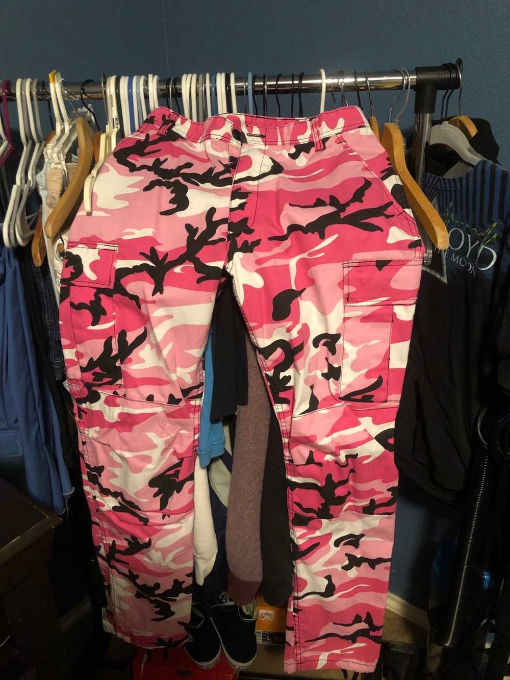 Rothco camo pants blue and pink - image 1