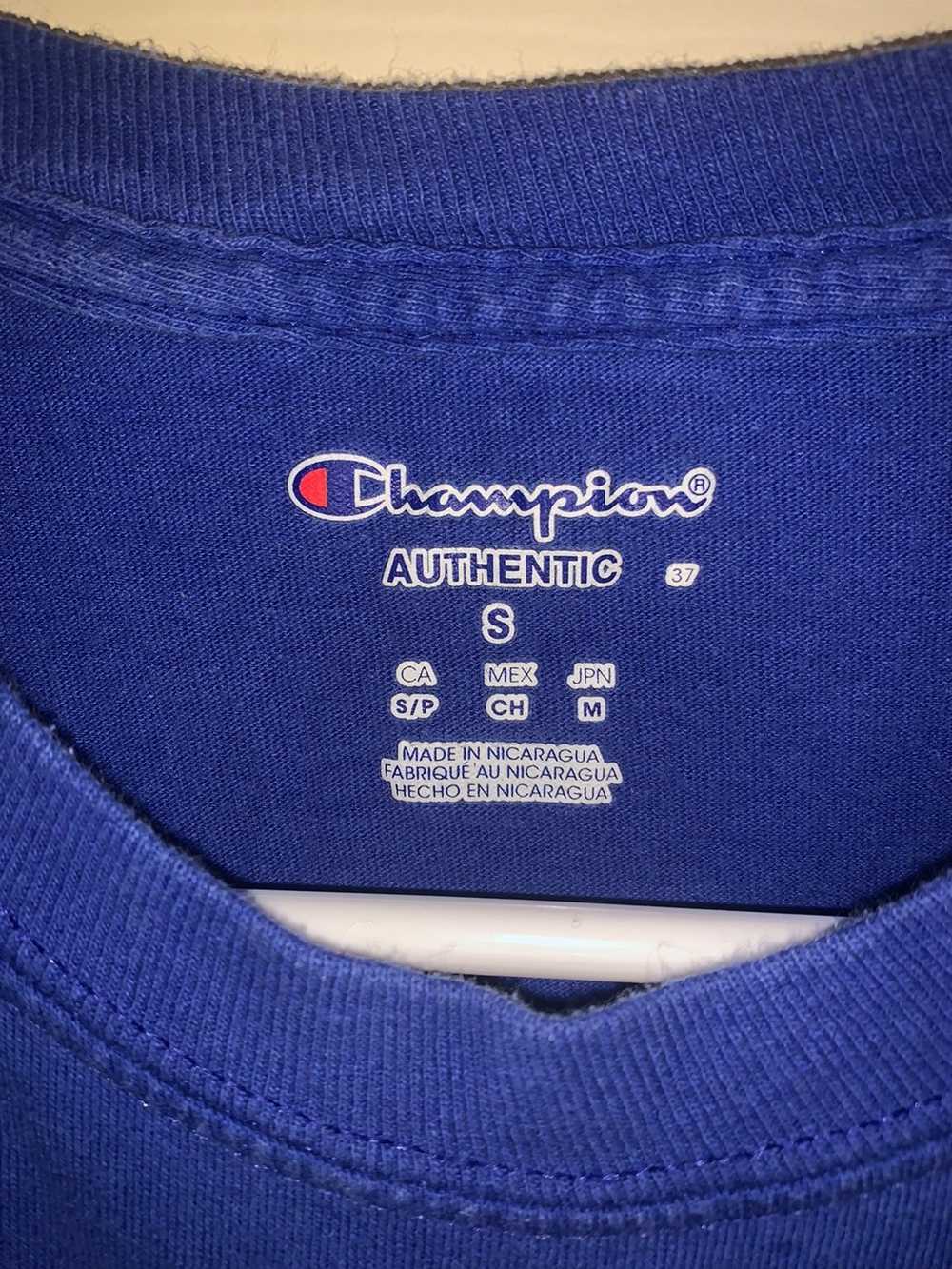 Champion Men shirt size S - image 2