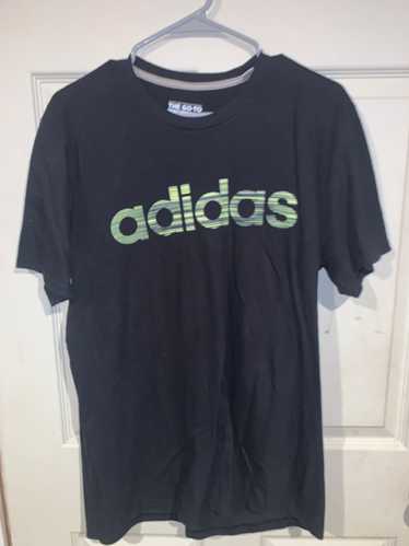 Adidas Men shirt size L