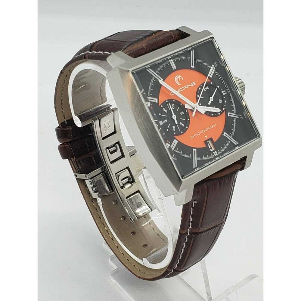 Amazon.com: MOMENTUM Men Square 2 Chronograph | 100M / 330FT Water  Resistant | 2-Eyed Chrono | Sapphire Crystal | 39MM (White | Brown Bramante  Leather) : Clothing, Shoes & Jewelry