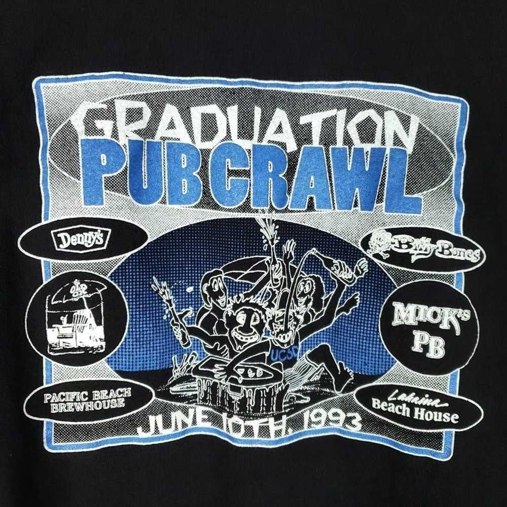 Vintage Graduation Pub Crawl T Shirt Vintage 90s … - image 4