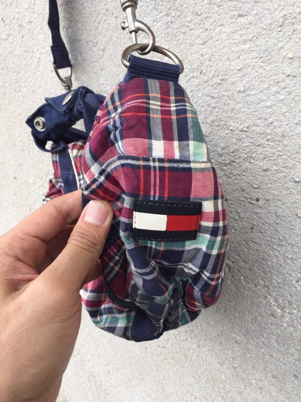 Tommy Hilfiger Tommy hilfiger Sling bag with grea… - image 3