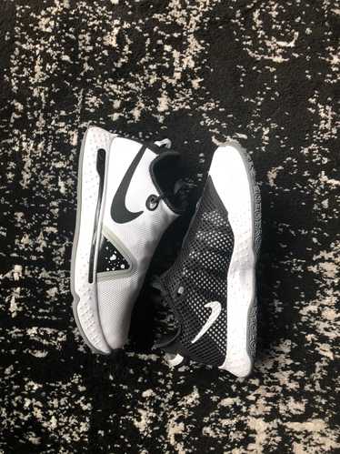 Nike Paul George PG 5 Black White Tuxedo Oreo Volt India