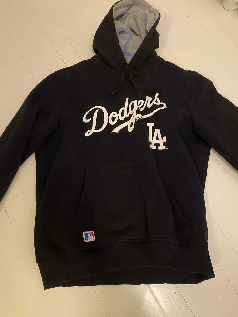 MLB × New Era LA Dodgers hoodie - image 1