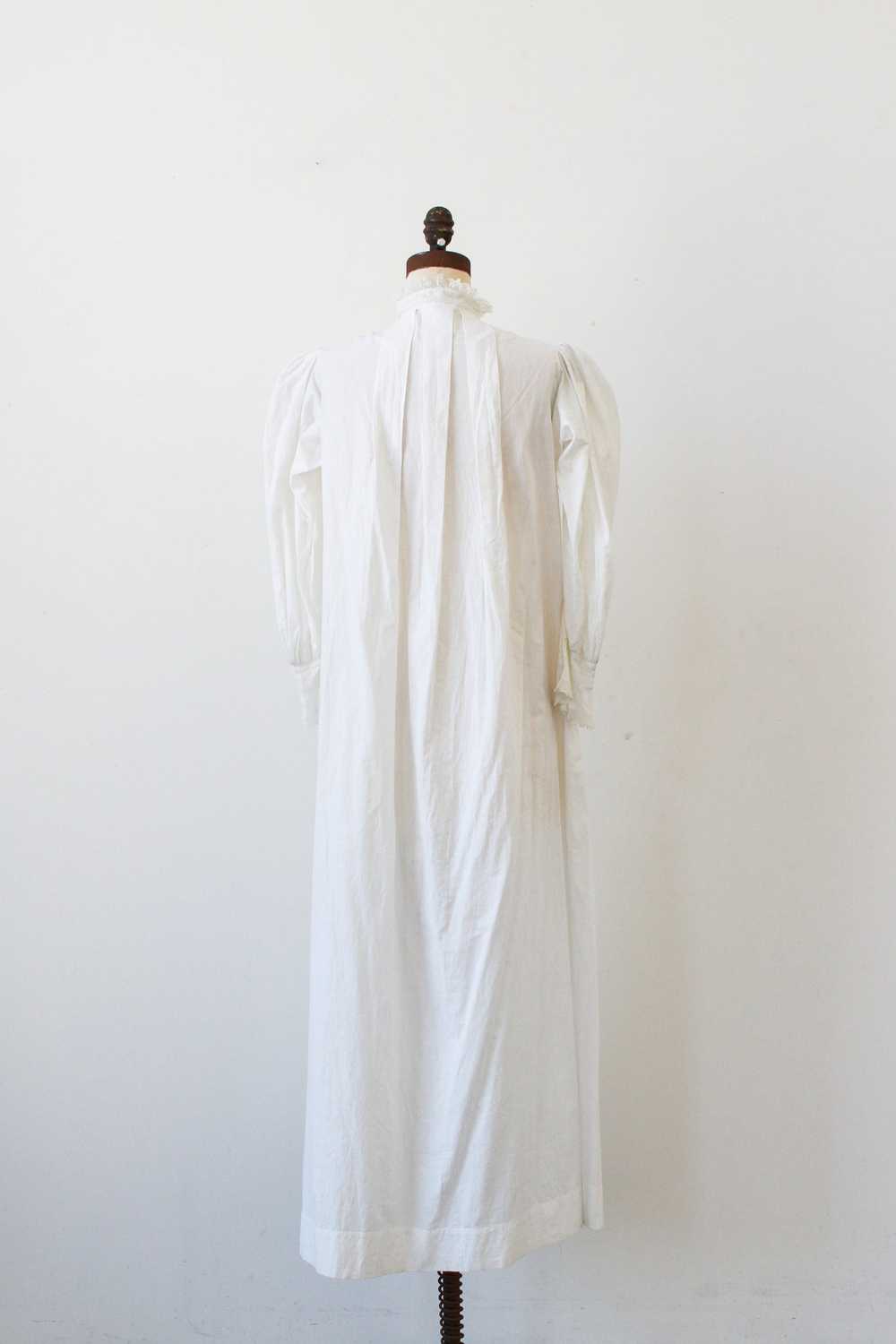 Victorian White Cotton Puff Sleeve Night Dress - image 7