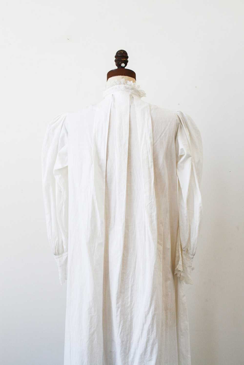 Victorian White Cotton Puff Sleeve Night Dress - image 8