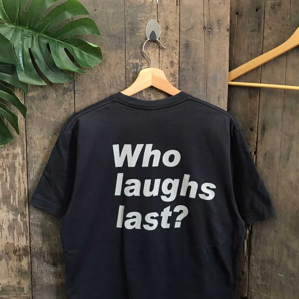 Barbara Kruger × Uniqlo Barbara kruger “Who Laugh… - image 4